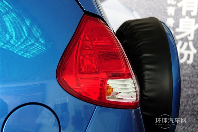 2014款 CROSS 1.5L 自動(dòng)精英型