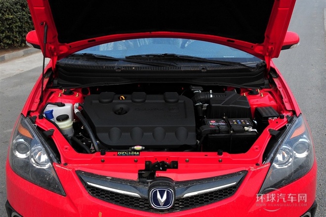 2012款 三廂 1.5L 手動尊貴型