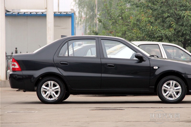 2012款 1.3L 手動(dòng)時(shí)尚型II