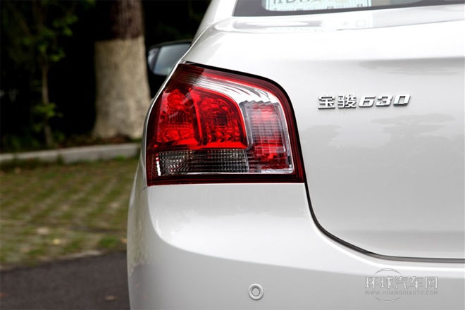 2013款1.8L自動   精英型