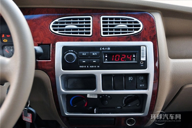 2010款 1.0L金鉆標(biāo)準(zhǔn)型EQ465i-21 3U