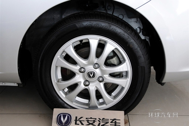 2012款 1.3L 手動(dòng)舒適型 國IV