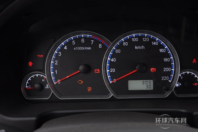 2012款 1.3L 標(biāo)準(zhǔn)型