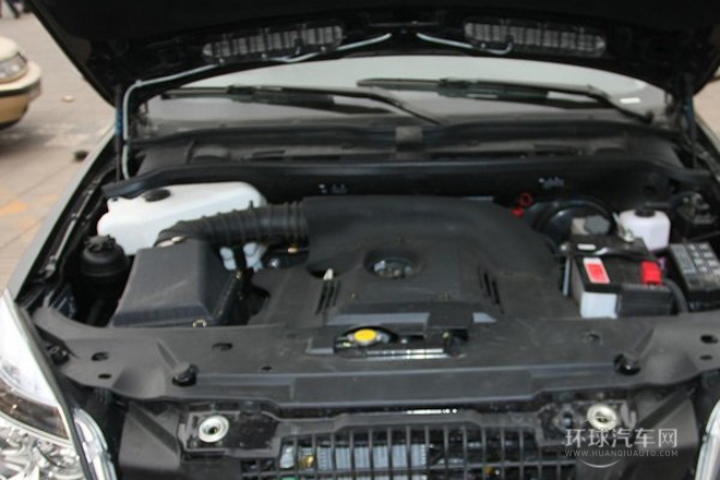 2011款 2.4L 手動四驅(qū)豪華型