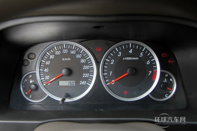 2011款 超值版 1.3L 手動(dòng)7座