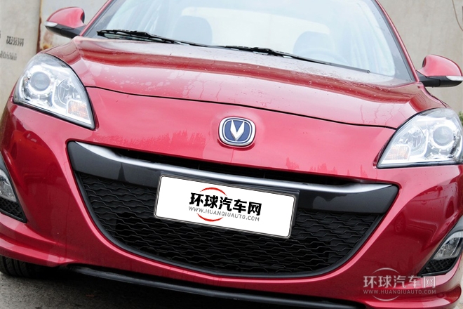 2012款 1.5L 自動(dòng)夢幻型