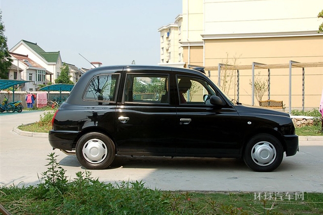2009款 2.5T 自動標(biāo)配