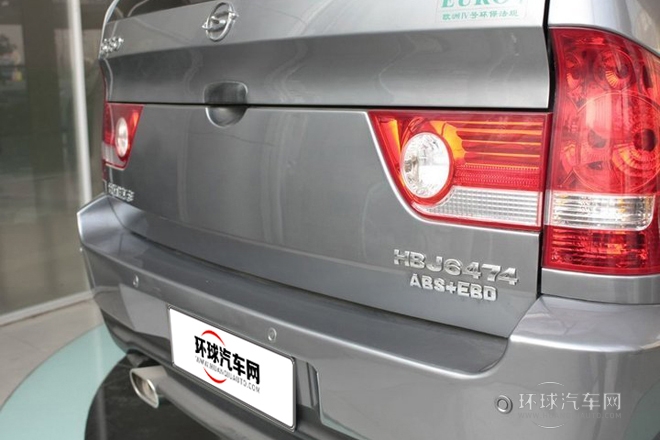 2011款 2.4L 自動四驅(qū)超豪華型