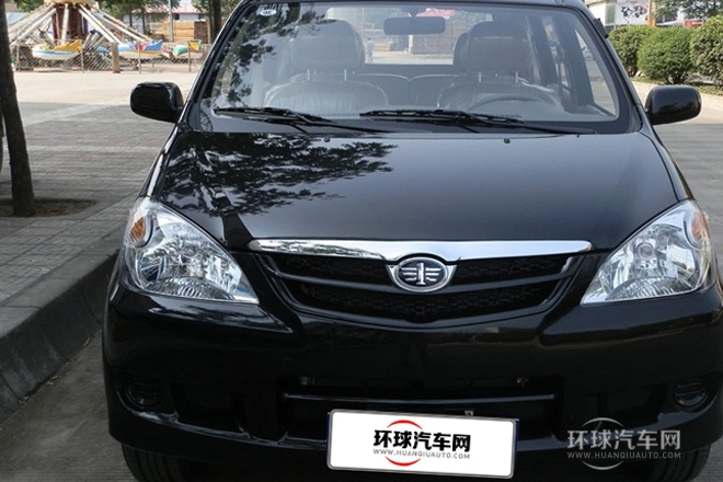 2014款 1.3L 手動(dòng)7座超值版