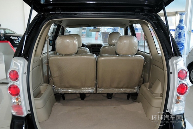 2011款 超值版 1.3L 手動(dòng)5座