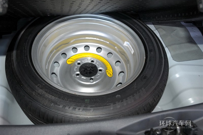 2014款 1.6L 手動(dòng)豪華導(dǎo)航型 國(guó)V