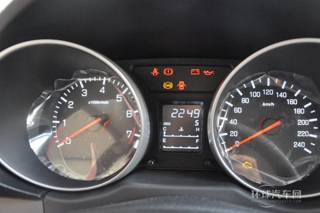 2013款 1.5L 手動(dòng)7座時(shí)尚舒適型