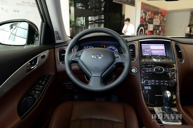 2013款 2.5L 四驅優(yōu)雅版