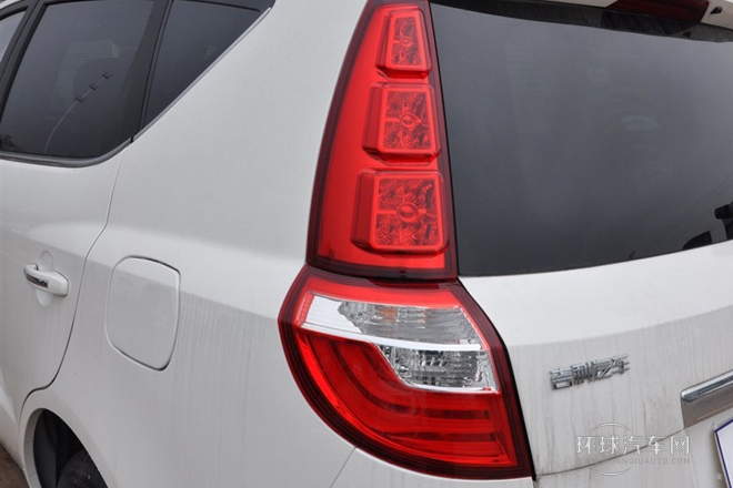 2014款 1.8L 手動(dòng)精英型