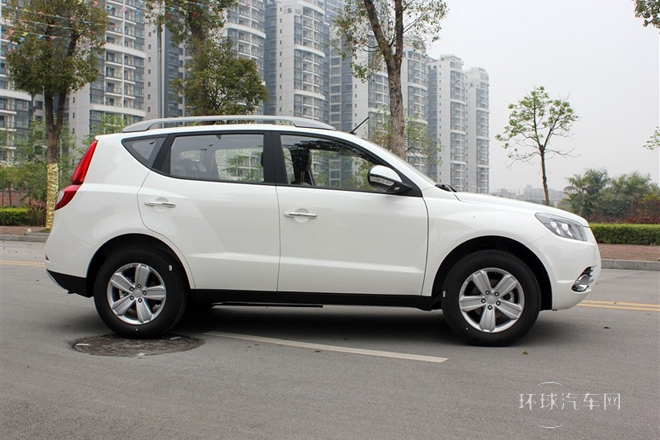 2013款 2.0L 自動(dòng)尊貴型