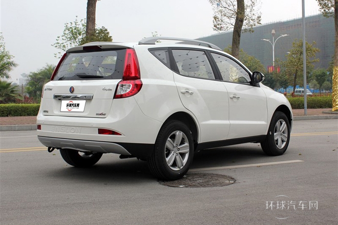 2013款 2.0L 自動(dòng)尊貴型