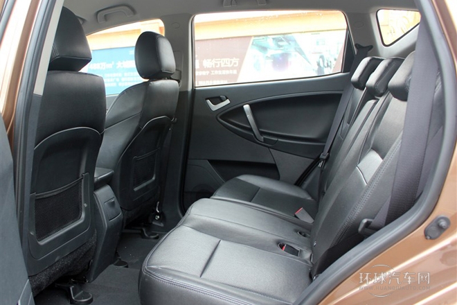 2013款 1.8L 手動(dòng)精英型
