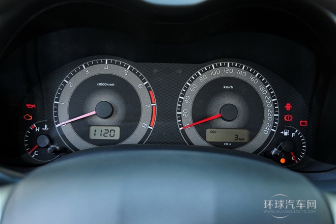2013款 特裝版 1.6L 手動(dòng)至酷型GL