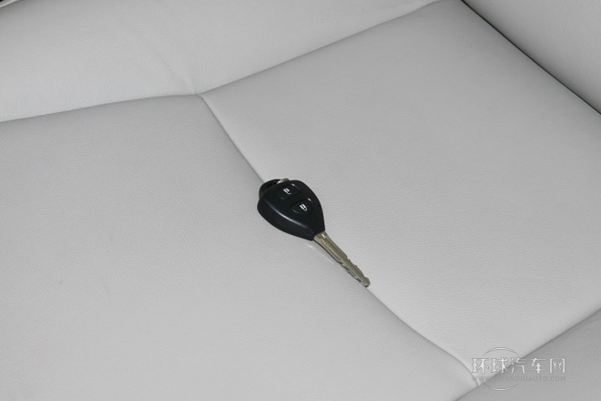 2013款 特裝版 1.6L 自動(dòng)至酷型GL