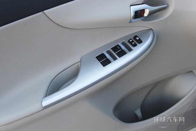 2013款 特裝版 1.8L 手動至酷版GL-i