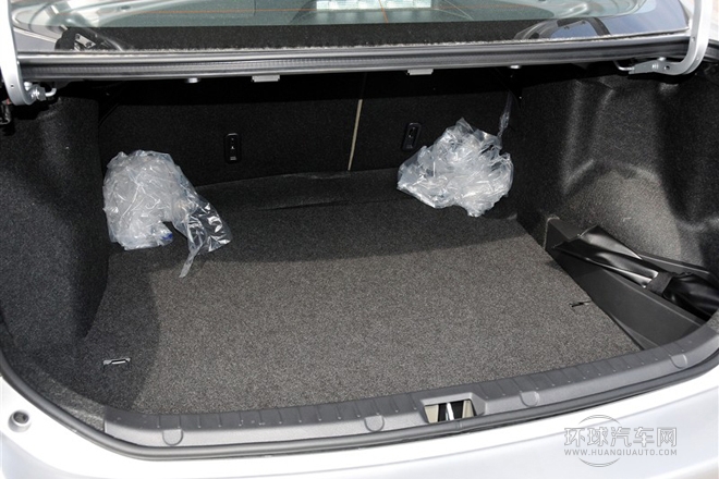 2011款 1.6L 手動(dòng)GL