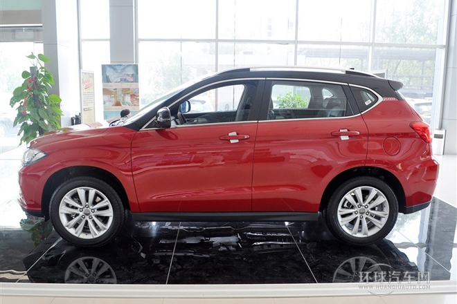 2014款 1.5T 手動兩驅(qū)尊貴版