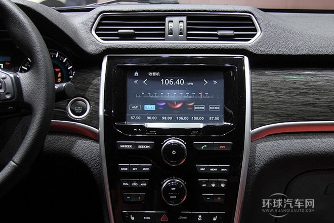 2014款 1.5T 手動兩驅(qū)都市版