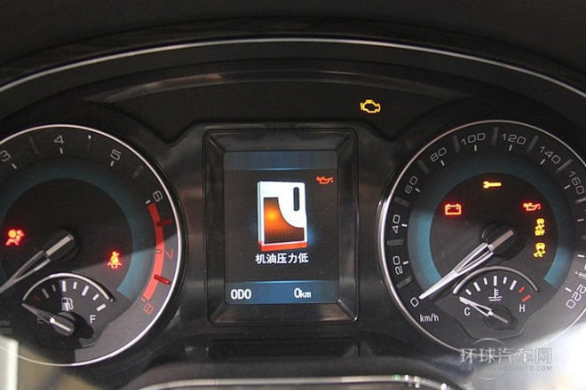 2014款 1.5T 手動(dòng)兩驅(qū)都市版
