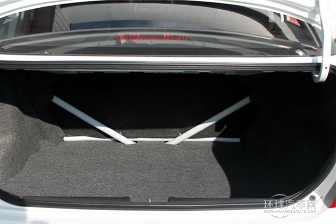 2013款 1.5L 手動(dòng)舒適型
