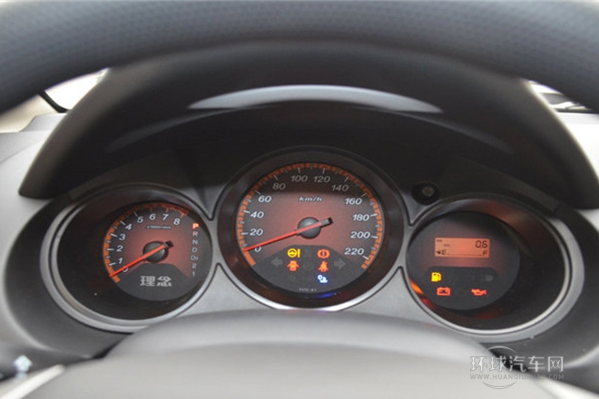 2014款 1.3L 自動(dòng)舒適型