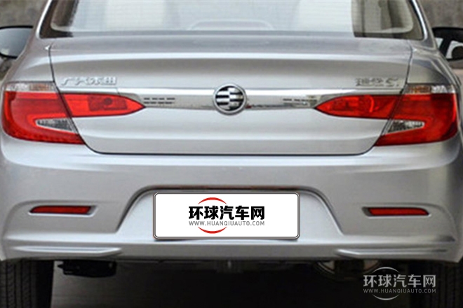 2014款 1.3L 手動(dòng)舒適型