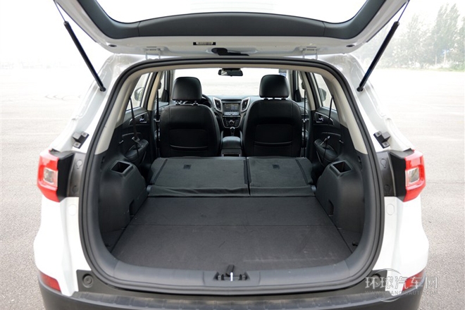 2014款 2.0L 手動(dòng)領(lǐng)先型