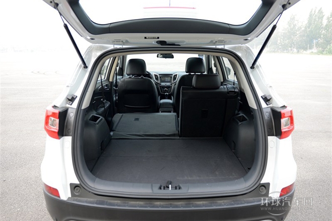 2014款 2.0L 手動舒適型