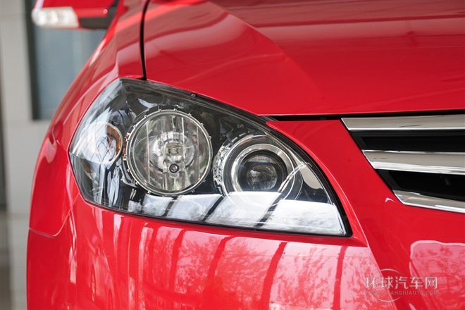 2012款 三廂 1.6L 手動(dòng)豪華型
