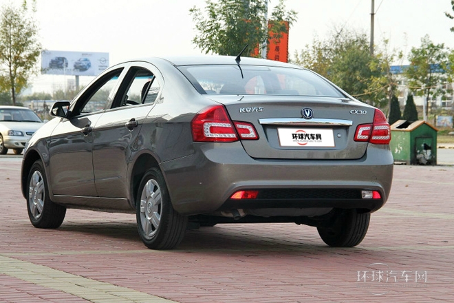 2012款 三廂 1.6L 手動(dòng)舒適型