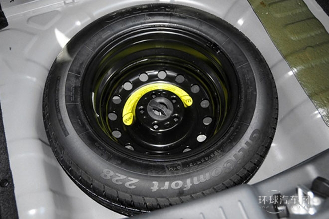 2013款 1.5T 自動(dòng)炫酷型