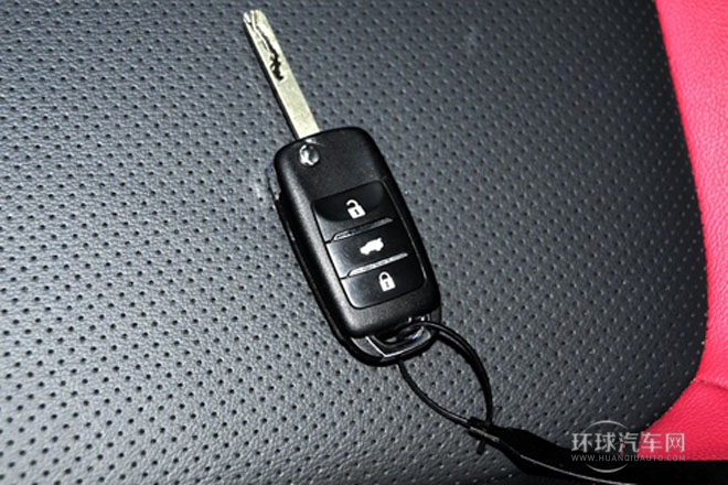 2013款 1.5T 自動(dòng)炫酷型