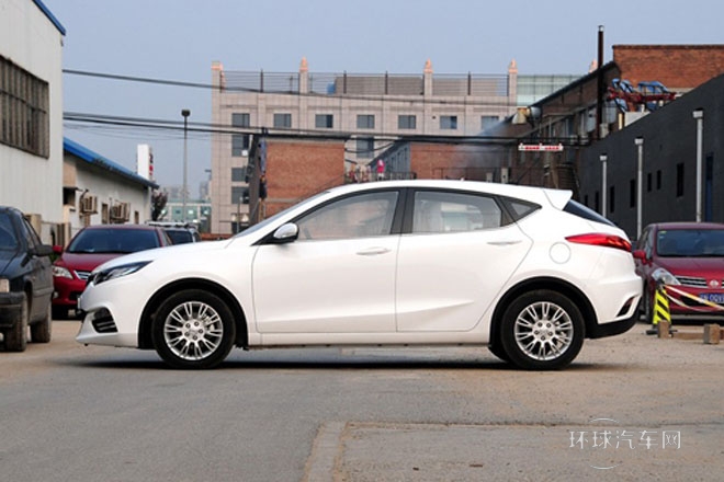 2013款 1.6L 自動(dòng)俊酷型 國(guó)V