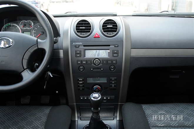 2012款 智尊版 綠靜2.0T手動四驅(qū)舒適型