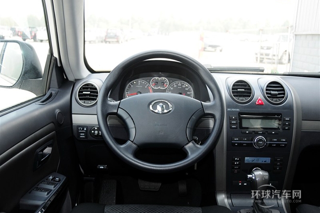 2012款 智尊版 綠靜2.0T自動四驅(qū)舒適型