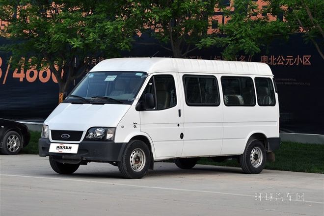 2013款 2.8T柴油后雙胎型加長(zhǎng)軸中頂國(guó)IV
