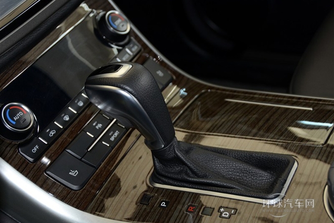 2014款 2.0T 兩驅(qū)標準型