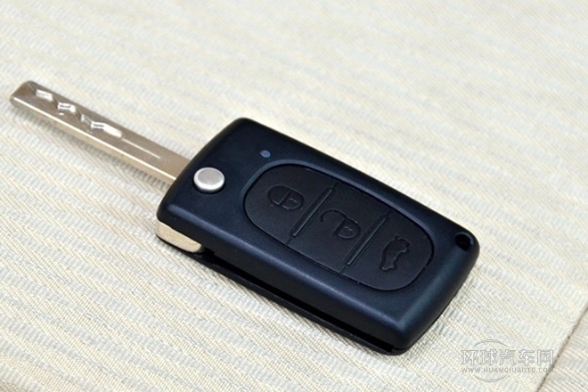 2012款 三廂 1.8L 手動風(fēng)尚版