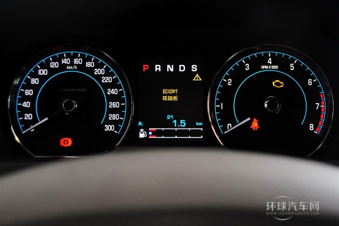 2014款 XF 2.0T 風(fēng)華版
