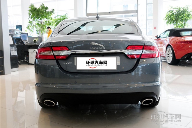 2014款 XF 2.0T 風(fēng)華版