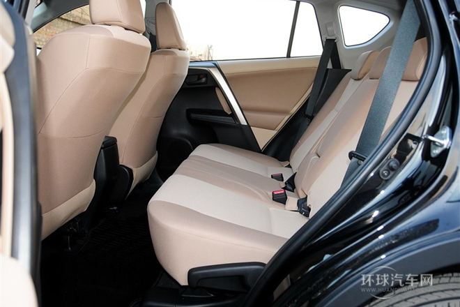 2013款 2.0L 手動兩驅(qū)都市版