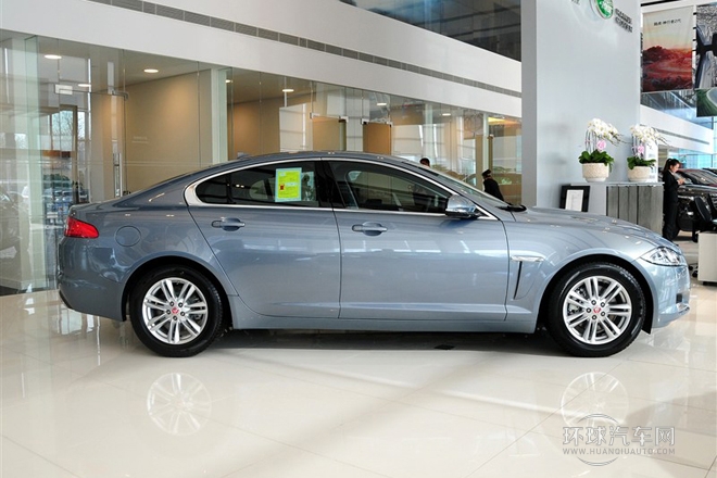 2014款 XF 2.0T 風華版