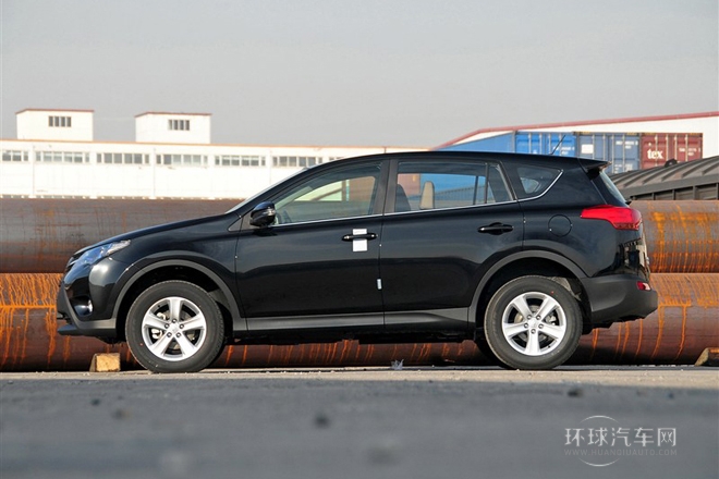 2013款 2.0L 手動兩驅(qū)都市版