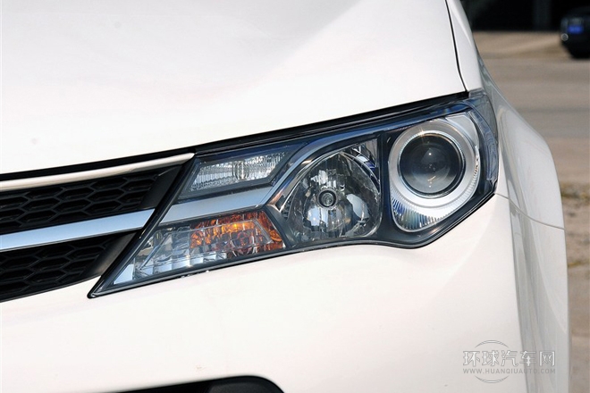 2013款 2.0L CVT兩驅(qū)都市版