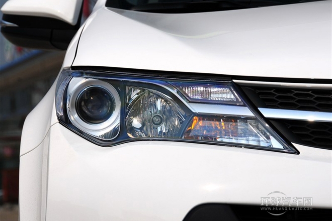 2013款 2.0L CVT四驅(qū)新銳版